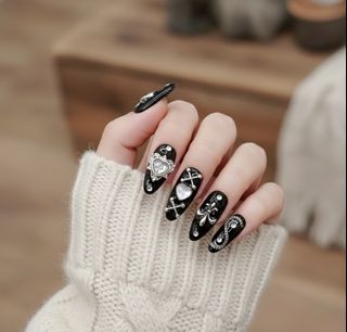 (Category: ) located in . Submitted by foreveryoung21 (Listing ID 1412404551, Image 1). Description: .