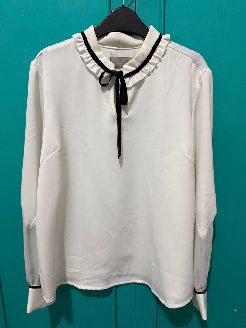 RAF by Plains & Prints White Longsleeve (Category: Longsleeves) located in Mandaluyong City. Submitted by ecowarriorph (Listing ID 1412506662, Image 1). Description: In excellent condition. Only used once. Color: White Size: Small.