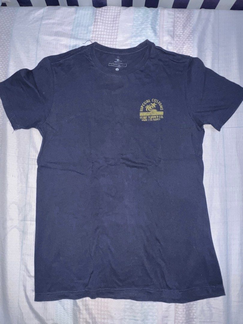 Ripcurl Surf Customs Blue Graphic T-Shirt (Category: Tshirts & Polo Shirts ) located in Paranaque City. Submitted by rescareal (Listing ID 1412404783, Image 1). Description: .