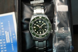 （分類：）位於 。 由 klwatch1997 提交（商品編號 1412369976，圖片 1）。簡介： 。