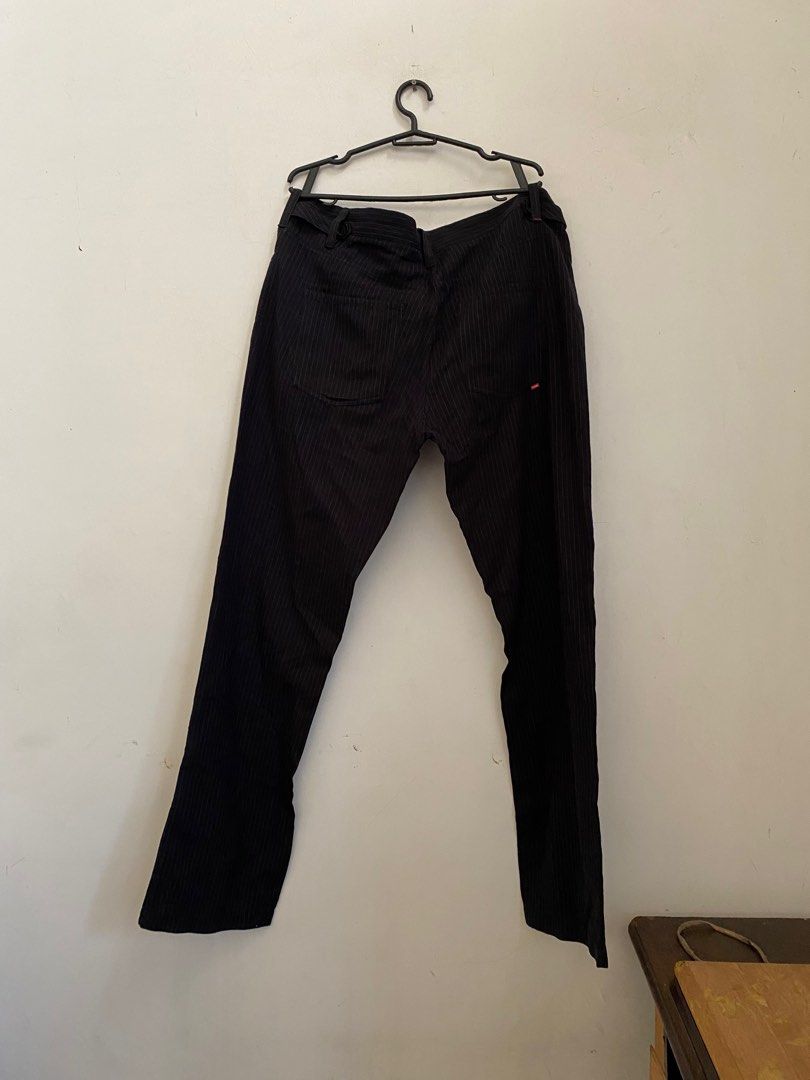 Stripped Black Pants (Category: Jeans) located in Minalin. Submitted by stuffseri (Listing ID 1412505605, Image 3). Description: • Size - 36 (DM for deets) • RFS: Decluttering • what you see is what you get • PAYO - gcash • sf will be shouldered by buyer - price varies depending on the location • no to joy miners and bogus buyers ‼️.