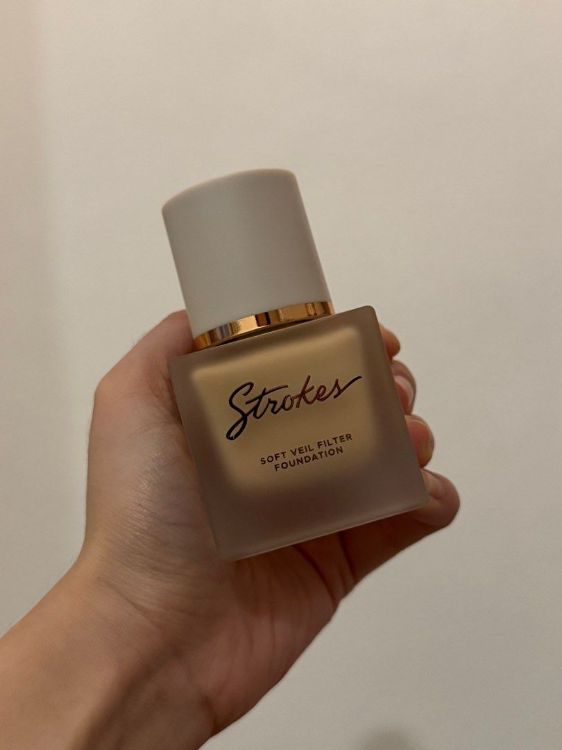 Brand New Strokes Foundation (Category: Makeup) located in Quezon City. Submitted by drawnncropz (Listing ID 1412493161, Image 2). Description: SRP 450 on Orange App.