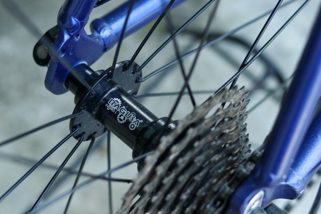 Sunpeed Triton Road Bike (Category: Bicycles) located in Tuguegarao City. Submitted by lawrencema88878 (Listing ID 1412358922, Image 3). Description: Selling my Sunpeed Triton Road Bike Size 50 – best for riders 5’4” to 5’8” Bike is in good, slightly used condition and 100% ready to ride. No mechanical issues. Very lightweight and responsive, perfect for beginners, daily commuters, or training rides. Specs: • 6061 full alloy frame with internal c