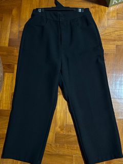 (Category: ) located in . Submitted by clearnywardrobe_ (Listing ID 1412478530, Image 1). Description: .