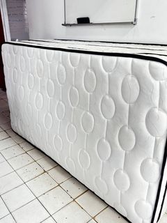 (Category: ) located in . Submitted by attntodetail (Listing ID 1412427207, Image 1). Description: .