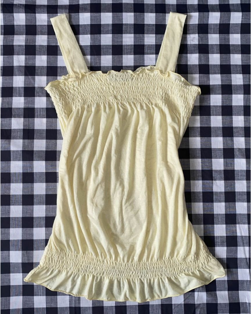 Whimsy, Cute Yellow Smocked Top (Category: Sleeveless) located in Manila. Submitted by caimixed (Listing ID 1412479487, Image 1). Description: ♪ ͜໑ ⑅ 🪽 whimsy, cute yellow smocked top ✿ size medium to semi large, perfect for hot and casual weather flaws: none !! btw the fabric is vv soft icl Mode of Delivery: J&T, buyer always handles shipping fee Mode of Payment: Gcash or Gotyme Always feel free to negotiate ^__^ tysm.