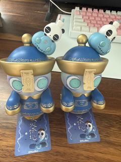 (Category: ) located in . Submitted by shopqueenmon (Listing ID 1412357225, Image 1). Description: .