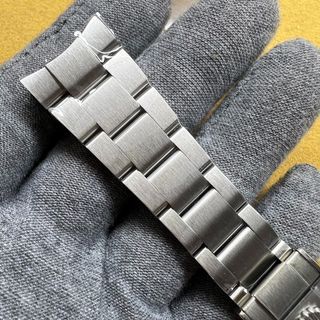 （分類：）位於 。 由 aristo_watch 提交（商品編號 1407691141，圖片 1）。簡介： 。
