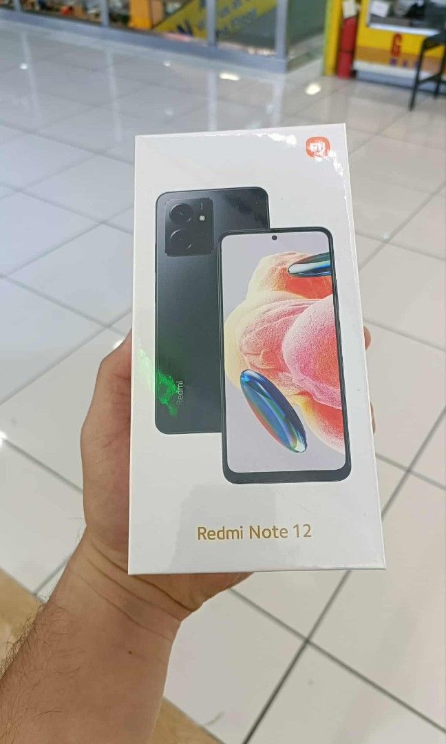 1 YEAR WARRANTY/ 7 DYAS REPLACEMENT/ (Category: Xiaomi) located in Manila. Submitted by keeellll (Listing ID 1407583747, Image 1). Description: Display 6.67" AMOLED DotDisplay, 120Hz refresh rate, 1200 nits peak brightness, Corning Gorilla Glass 3 protection Processor Qualcomm Snapdragon 685 (6nm) Octa-core CPU and Adreno 610 GPU RAM/Storage 8GB/256GB), expandable via dedicated microSD slot Rear CameraTriple setup: 50MP main (f/1.8), 8MP ultra-wi