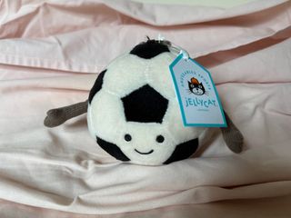 （分類：）位於 。 由 jajabinksssss 提交（商品編號 1407694501，圖片 1）。簡介： 。