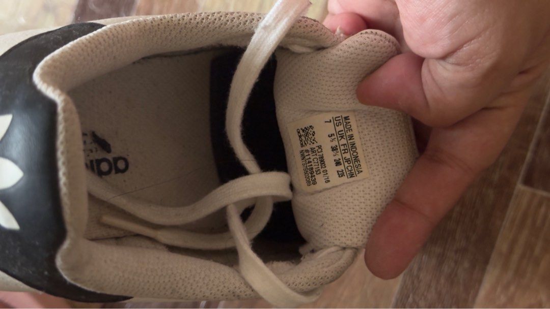 ADIDAS SUPERSTAR (Category: Sneakers) located in Rizal. Submitted by marispreloved (Listing ID 1407642860, Image 2). Description: All details are in the picture. It is what it is.
