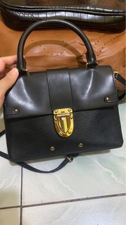 (Kategori: ) berada di . Dikirim oleh eclairpreloved (ID iklan 1407745039, Gambar 1). Deskripsi: .