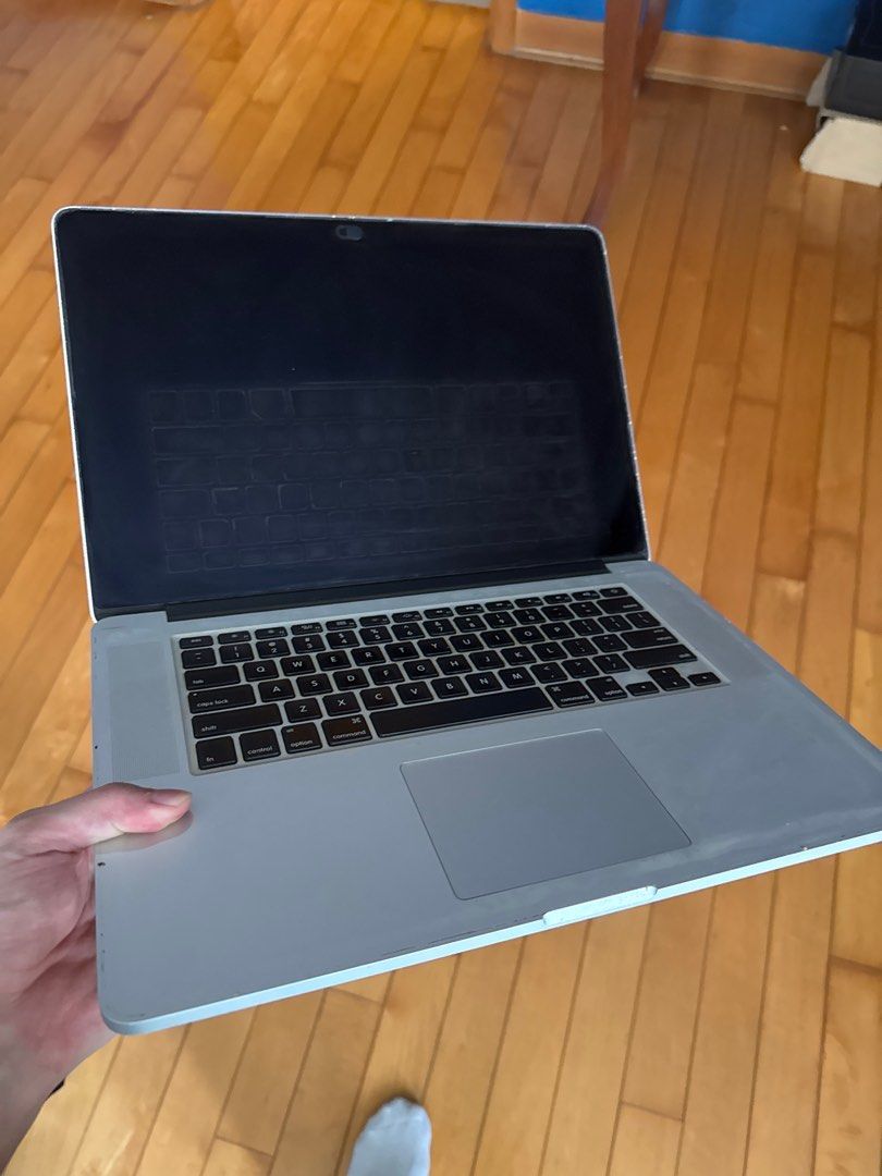 Apple MacBook Pro Retina PARTS (Category: Laptops & Notebooks) located in Manila. Submitted by fearlesscontender (Listing ID 1407678211, Image 2). Description: Selling MacBook Pro retina (2012) PARTS ONLY Monitor/screen is broken – everything else fully functional No charger.
