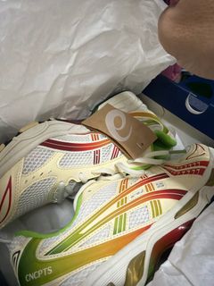 （分類：）位於 。 由 arshavinlee 提交（商品編號 1407685701，圖片 1）。簡介： 。