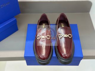 (Category: ) located in . Submitted by shoes.locker (Listing ID 1407632860, Image 1). Description: .