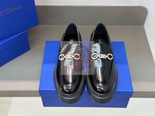(Category: ) located in . Submitted by shoes.locker (Listing ID 1407633520, Image 1). Description: .