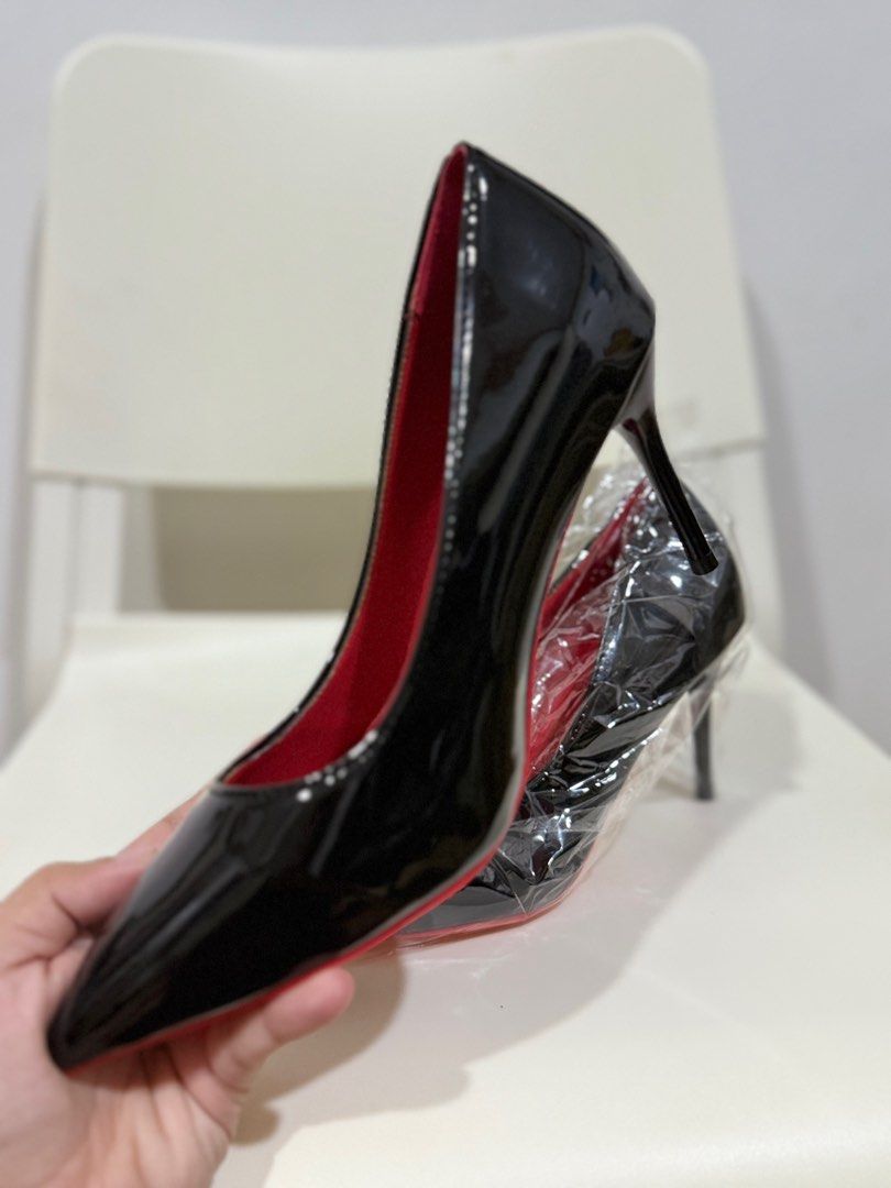 Black Shoes Heels (Category: Heels) located in Mandaluyong City. Submitted by assortedthingslists (Listing ID 1407665978, Image 2). Description: Size 9 Women.
