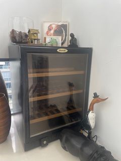 (Category: ) located in . Submitted by danabay (Listing ID 1407665082, Image 1). Description: .