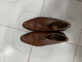 （分類：）位於 。 由 konradbarack 提交（商品編號 1407714403，圖片 1）。簡介： 。