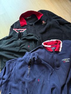 (Category: ) located in . Submitted by wallywears (Listing ID 1407613223, Image 1). Description: .