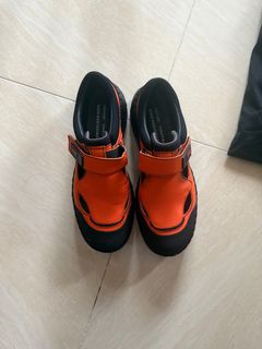 （分類：）位於 。 由 doogsiiehi 提交（商品編號 1407670071，圖片 1）。簡介： 。