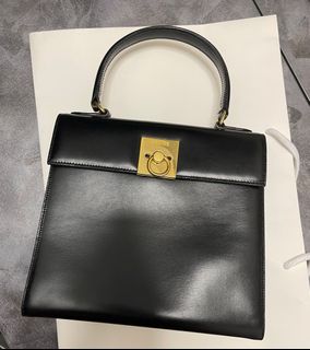 （分類：）位於 。 由 ginnlaw 提交（商品編號 1407654707，圖片 1）。簡介： 。