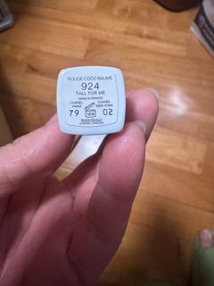 （分類：）位於 。 由 2hand_cosmetics 提交（商品編號 1407684567，圖片 1）。簡介： 。