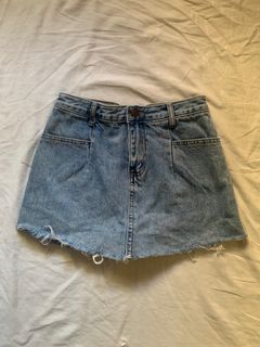 (Category: ) located in . Submitted by snbccy (Listing ID 1407669371, Image 1). Description: .