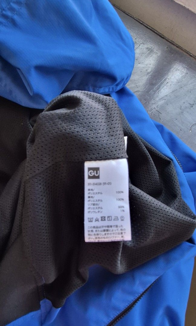 GU hoodie rain jacket with lining small (Category: Coats, Jackets and Outerwear) located in Caloocan City. Submitted by celonessentials (Listing ID 1407572431, Image 2). Description: water repallant type material with hoodie.