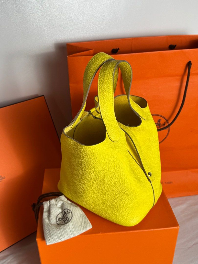 Hermès Picotin 18 (Category: Luxury Bags & Wallets) located in Bulacan. Submitted by mainsourceph (Listing ID 1407749090, Image 2). Description: Hermès Picotin 18 Lime in Togo Palladium Hardware Stamp U Full Set With Receipt from Greenbelt.