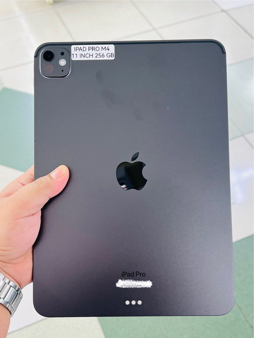 Ipad Pro M4 11inch Wifi 256gb No issue (Category: iPad) located in San Juan City. Submitted by keannagadgetph (Listing ID 1407731013, Image 1). Description: Available Units for today's POST! Ipad Pro M4 / 256gb / Wifi / 11inch - good condition - 98% Makinis - good battery - no issue / repair - Any colors available ~ Accepting SWAP / TRADE IN / INSTALLMENT / BINTA UNIT ~ CASH ON DELIVERY METRO MANILA / LBC PAYMENT FIRST ~ Store location GREENHILLS