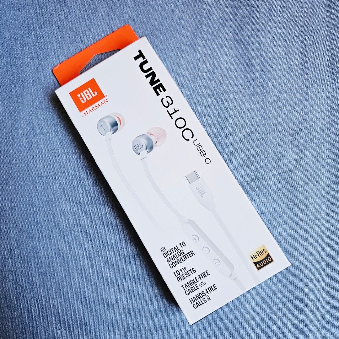 JBL Tune 310C USB-C Wired Earphones (Category: Earphones) located in Bacoor. Submitted by 3fties.ph (Listing ID 1407593535, Image 1). Description: Authentic - Bought from Trendo Brand New/Unopened box High Res Bass Sound and Audio RFS: Decluttering.