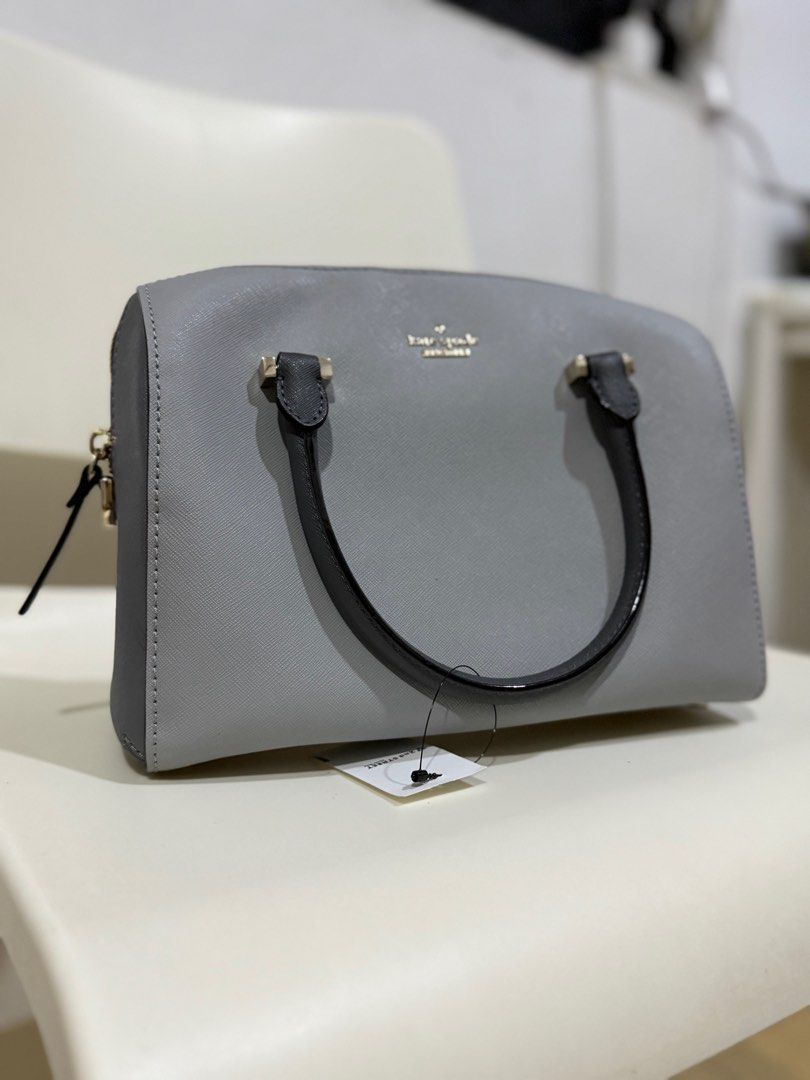 Kate Spade Bag (Category: Luxury Bags & Wallets) located in Mandaluyong City. Submitted by assortedthingslists (Listing ID 1407664991, Image 2). Description: Japan 2nd Street Price ₱2,600.