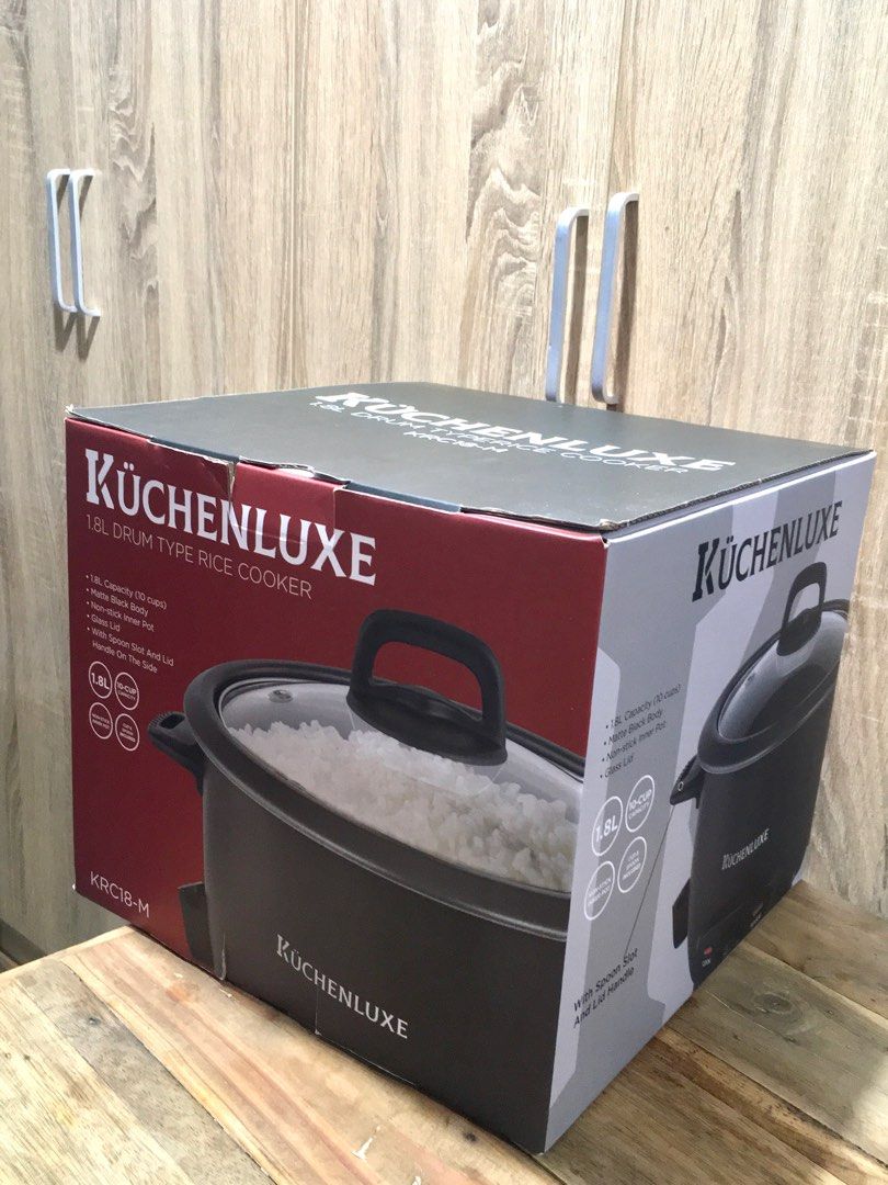 Küchenluxe non-stick rice cooker (Category: Cookers) located in Mandaluyong City. Submitted by needs99 (Listing ID 1407571898, Image 1). Description: Küchenluxe 1.8 Drum type rice cooker 1.8L, 10 Cup capacity, Non-Stick Inner Pot, Cup and Spoon Included bought in SnR.