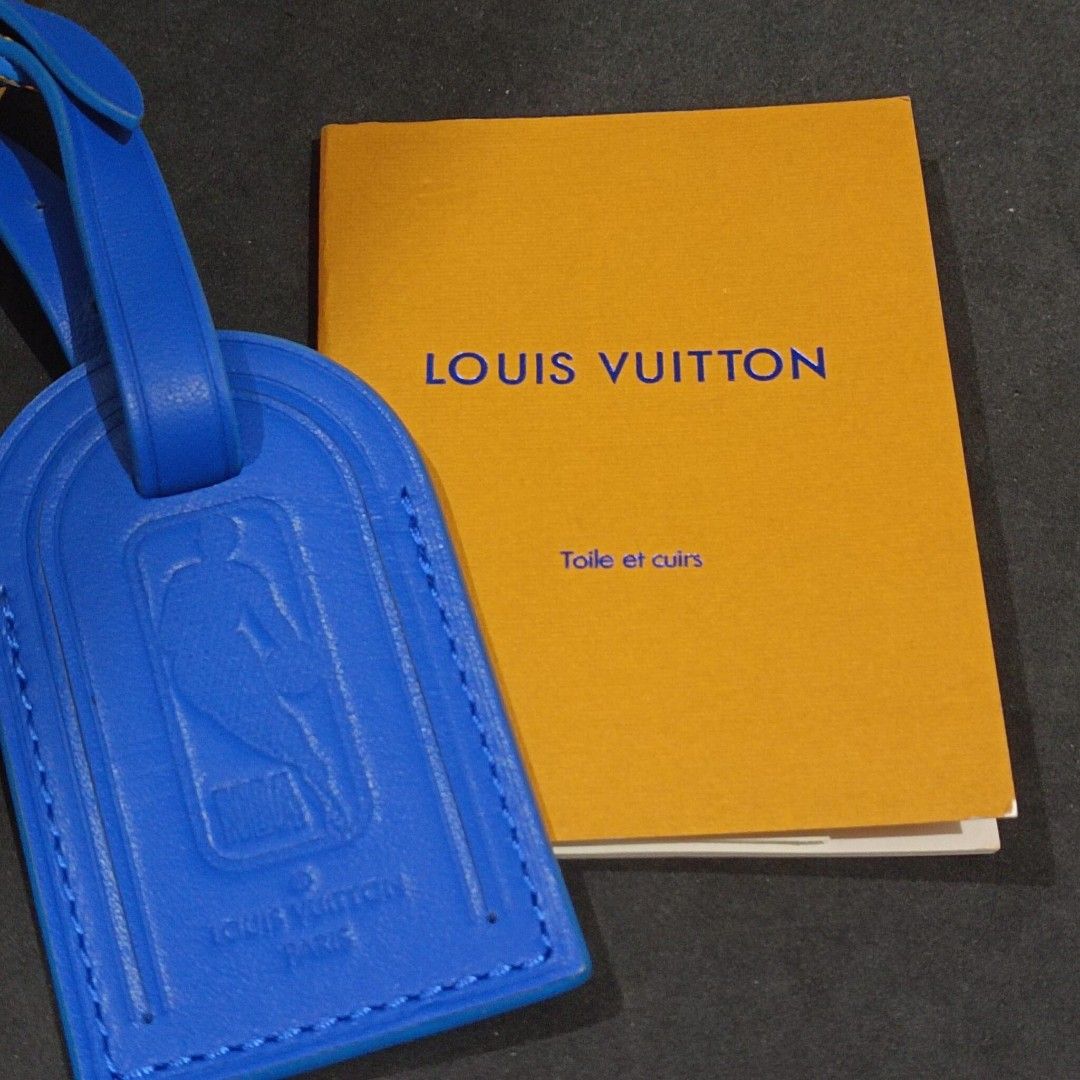 Louis Vuitton x NBA BAG TAG (Category: Luxury Bags & Wallets) located in Manila. Submitted by maxineamber (Listing ID 1407632056, Image 3). Description: Louis Vuitton x NBA BAG TAG, Japan.