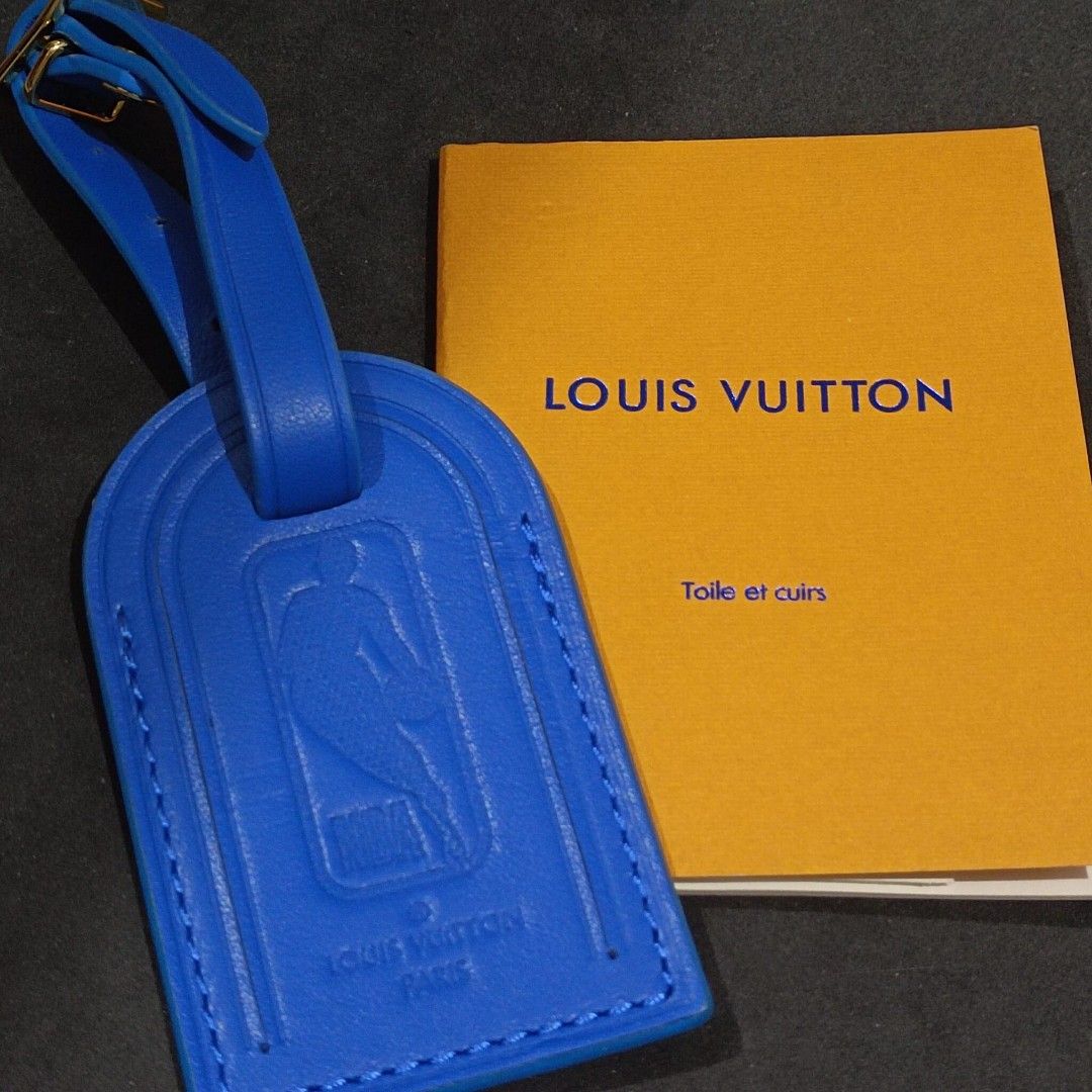 Louis Vuitton x NBA BAG TAG (Category: Luxury Bags & Wallets) located in Manila. Submitted by maxineamber (Listing ID 1407632056, Image 1). Description: Louis Vuitton x NBA BAG TAG, Japan.