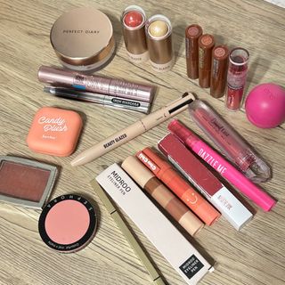 (Category: ) located in . Submitted by fastsellph (Listing ID 1407730671, Image 1). Description: .