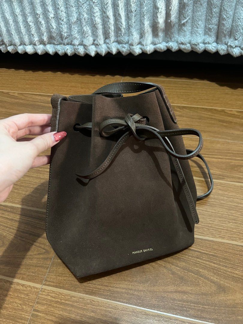 Mansur Gavriel bucket bag (Category: Luxury Bags & Wallets) located in Paranaque City. Submitted by heyitsmekim (Listing ID 1407704829, Image 1). Description: .