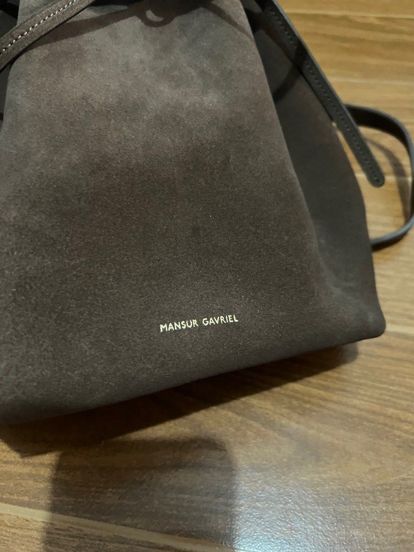Mansur Gavriel bucket bag (Category: Luxury Bags & Wallets) located in Paranaque City. Submitted by heyitsmekim (Listing ID 1407704829, Image 2). Description: .