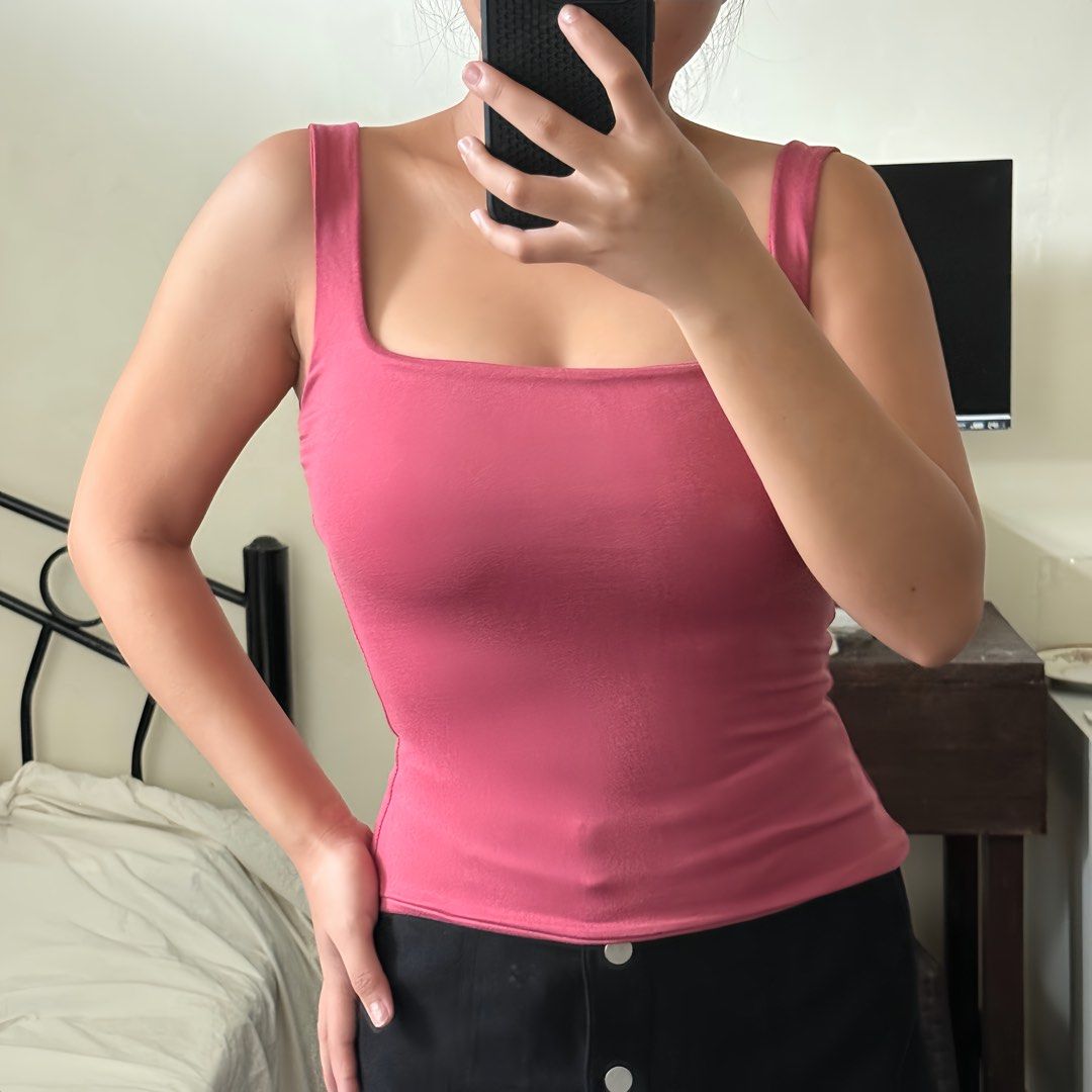 MERA PINK DOUBLE LINING TOP SQUARE NECK SLEEVELESS (Category: Sleeveless) located in Quezon City. Submitted by rubyjanesells (Listing ID 1407669961, Image 1). Description: .