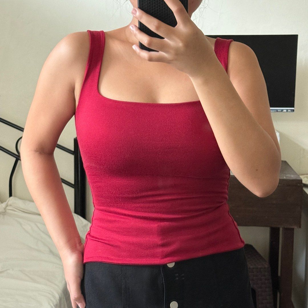 MERA RED DOUBLE LINING TOP SQUARE NECK SLEEVELESS (Category: Sleeveless) located in Quezon City. Submitted by rubyjanesells (Listing ID 1407671070, Image 1). Description: .