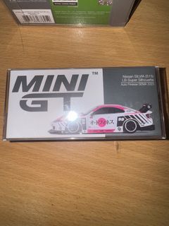 (Category: ) located in . Submitted by diecastcollection (Listing ID 1407688287, Image 1). Description: .