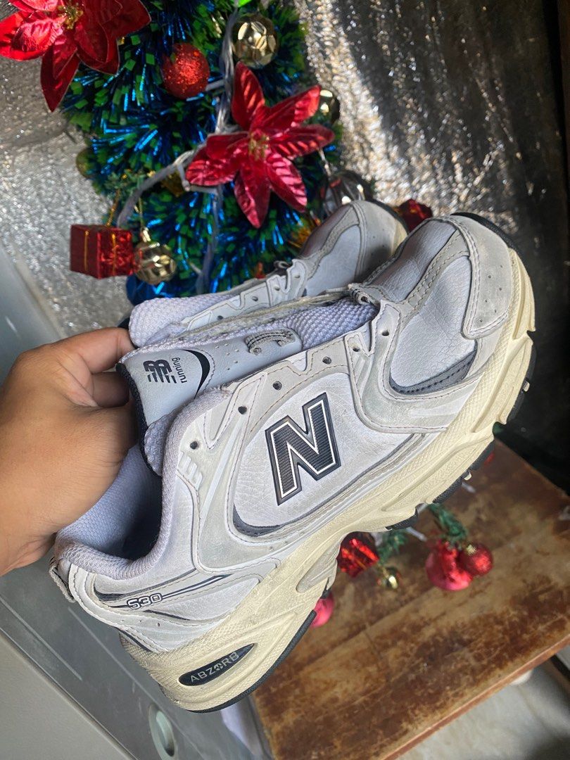New Balance 530 7womens (Category: Sneakers) located in Cebu City. Submitted by matfinds (Listing ID 1407723334, Image 2). Description: vintage look original .