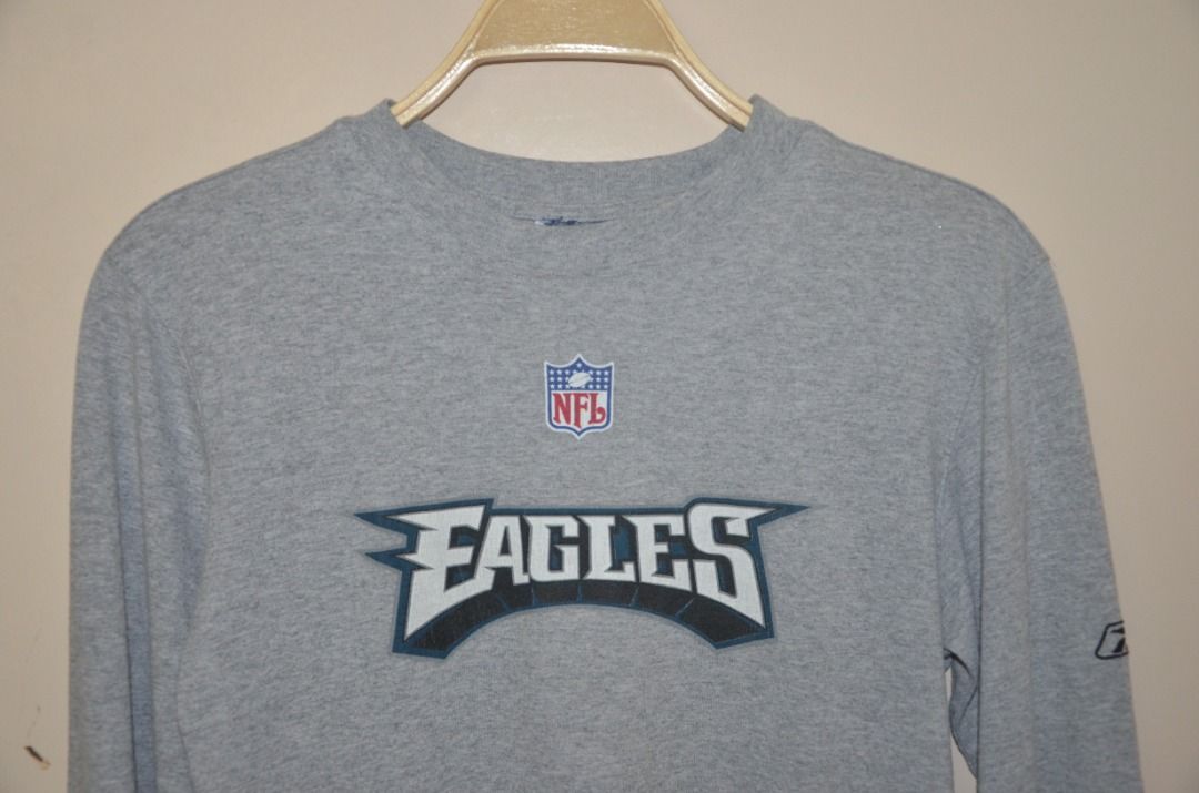 NFL Philadephia Eagles LS Shirt (Boys) (Category: Tshirts & Polo Shirts ) located in General Trias. Submitted by frenchom (Listing ID 1407678092, Image 2). Description: My Dear Shopper: Before making an offer or ask any questions, you must read all the description below and view all the photos uploaded to make sure that it fits you Important Note: If you like the item, check your budget and make an offer regardless if it is too low or not. I will