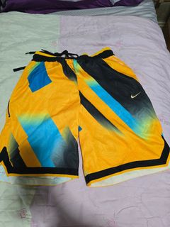 (Category: ) located in . Submitted by saleparade (Listing ID 1407601444, Image 1). Description: .