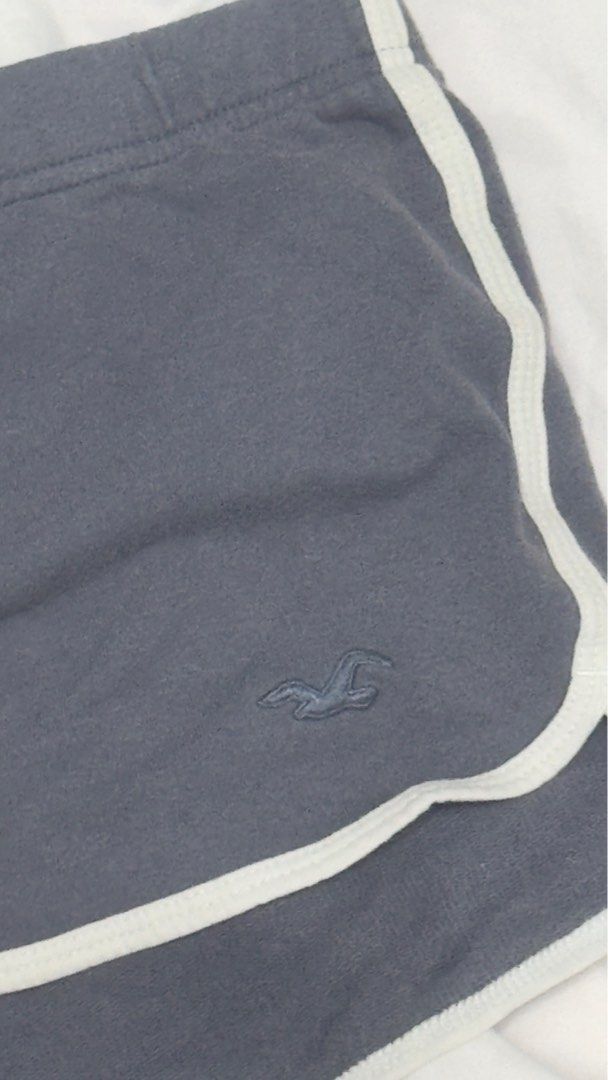 OG HOLLISTER LOW RISE SHORT (Category: Shorts) located in Rizal. Submitted by marispreloved (Listing ID 1407733239, Image 2). Description: Take all.