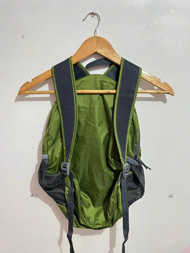 Onepolar packable bagpack (Category: Backpacks) located in Santa Barbara. Submitted by znaethrifthing (Listing ID 1407582263, Image 2). Description: Onepolar Packable Bagpack Waterproof Lightweight Nylon 21 liters Brandnew with hangtag Perfect for hiking plus sf Dm .