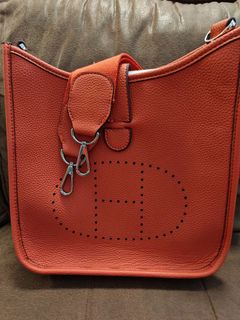 (Category: ) located in . Submitted by baglabel (Listing ID 1407596607, Image 1). Description: .