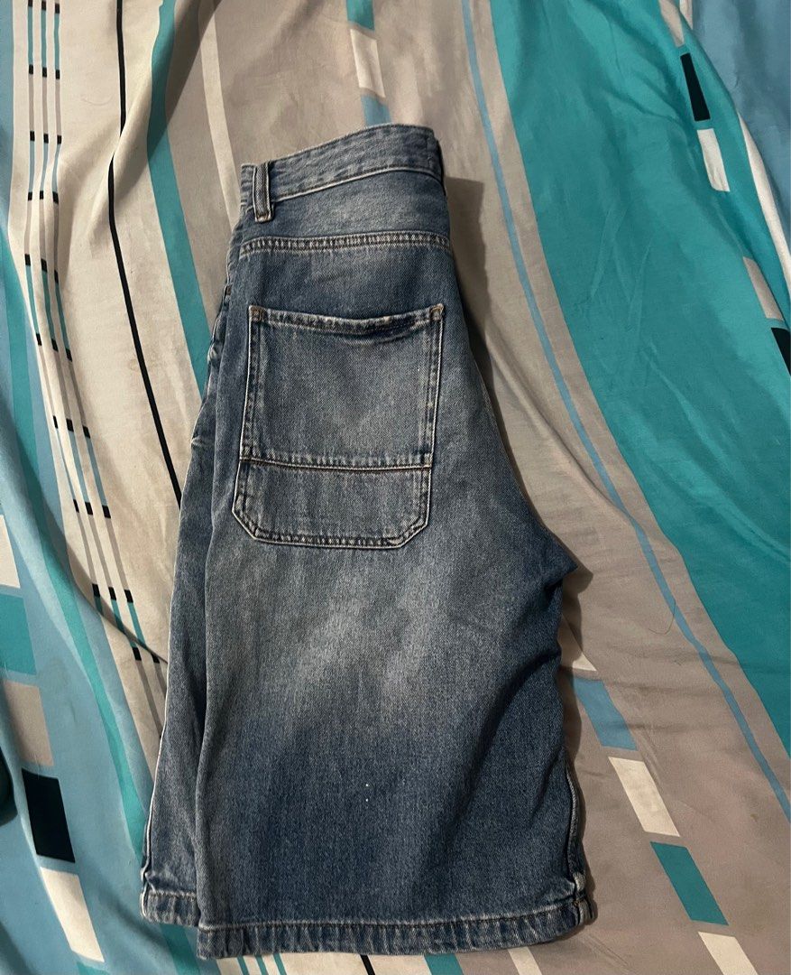Pull&Bear Skater Fit Denim Jorts (Category: Shorts) located in Binan City. Submitted by bidyorno (Listing ID 1407644840, Image 2). Description: Used a few times, prestine condition No issues Mop: gcash .