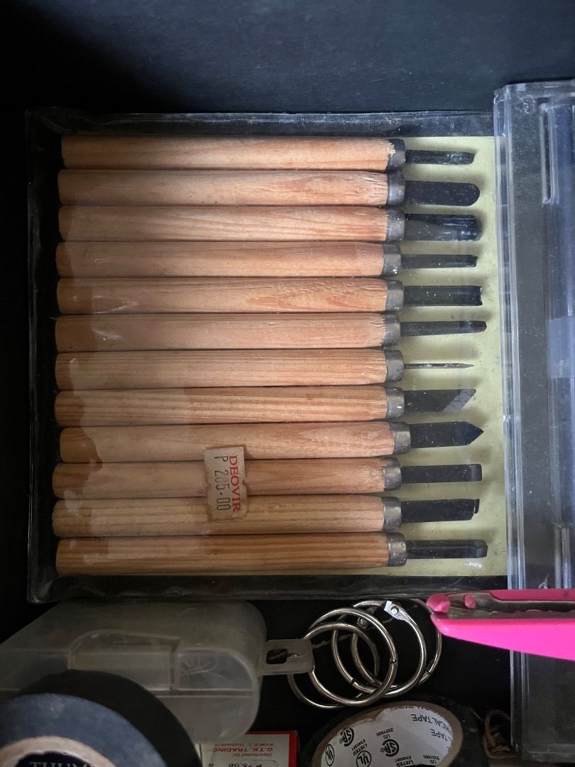 Random Craft Box (Category: Craft Supplies & Tools) located in Quezon City. Submitted by zenfish_8bfd2b (Listing ID 1407638698, Image 2). Description: Take all. Items included are: - Staedtler Compass - Staedtler and Rotring Ink - 6” squeegee - carving hand tools - decorative scissor - Vallejo acrylic colors - Electrical tape - Wire - HIMI Acrylic Gouache (dried up) - Round head fastener - Thumb tacks - paper clips - bbq sticks - Gel glue - A4 cr